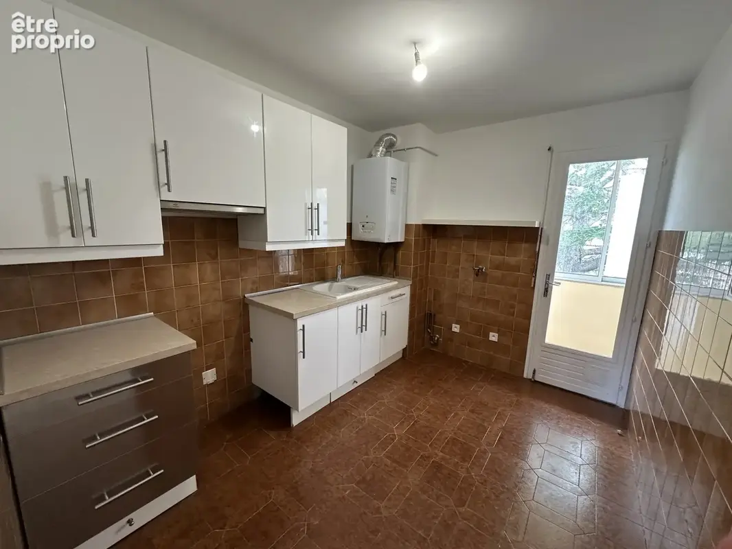 Appartement t3 avec terrasse + cave - photo 5