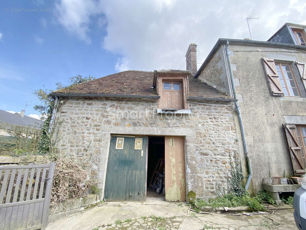 Maison à LIGNIERES-ORGERES