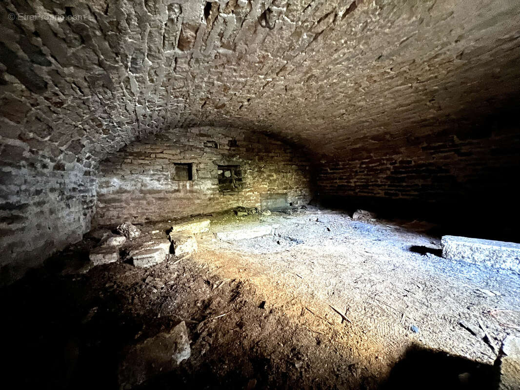 Maison à MARSANNAY-LA-COTE