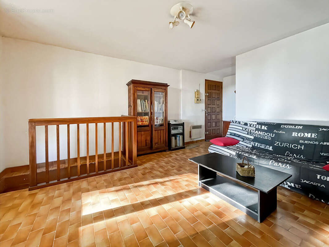 Appartement à SAUSSET-LES-PINS