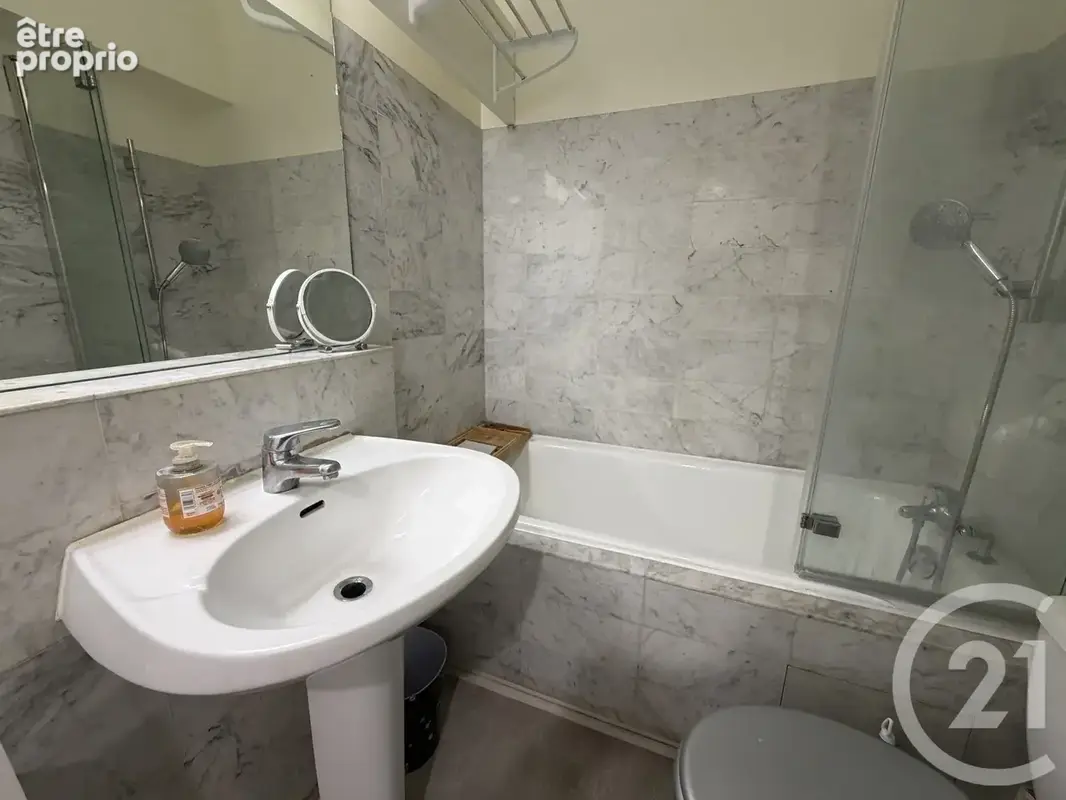Appartement 1 pièce 29 m² à vendre à Royan (17200) - photo 6