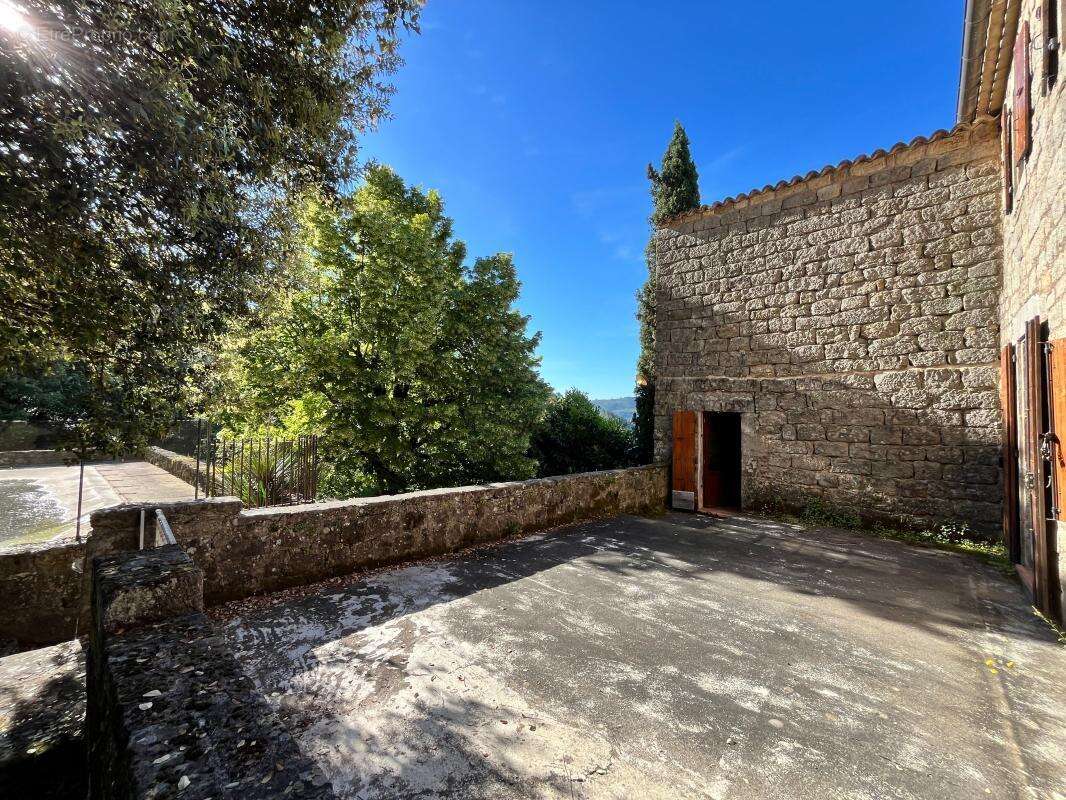 Maison à CHAMBONAS