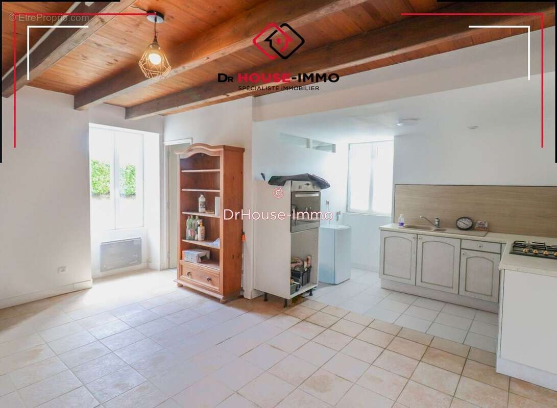 Maison 166 m² à Marsais-Sainte-Radegonde  - photo 12