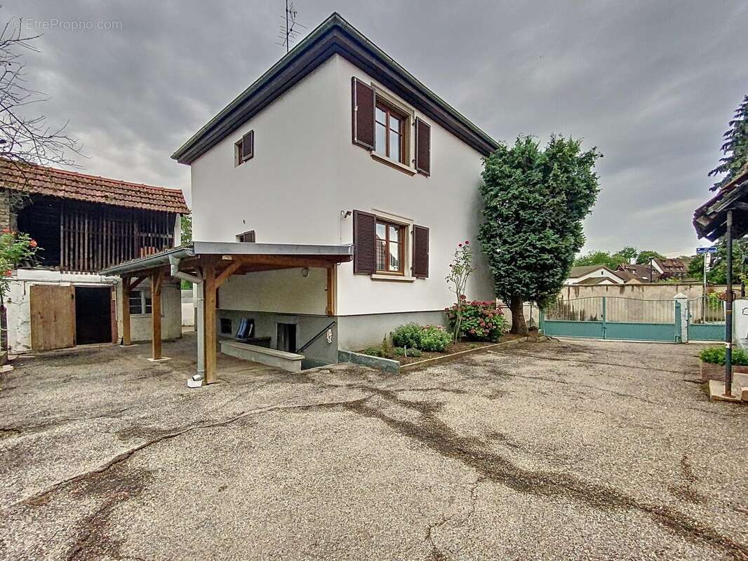 Maison 105 m² à Eckbolsheim  - photo 2
