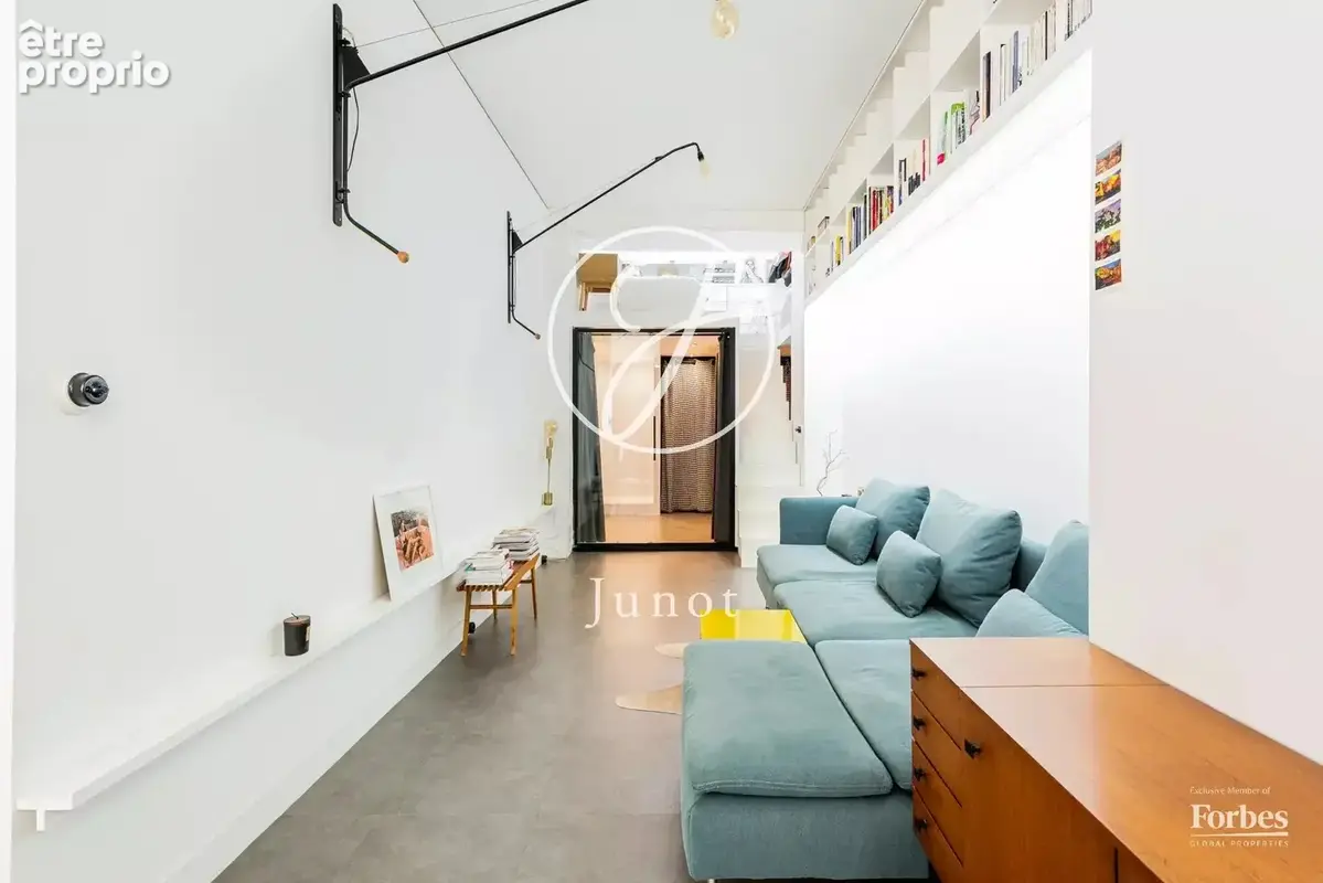 Paris 9e - BLANCHE / RUE DE DOUAI - Loft - 2 pièces - 44,74m² Carrez - 50,91m² au sol - 1 chambre - photo 6