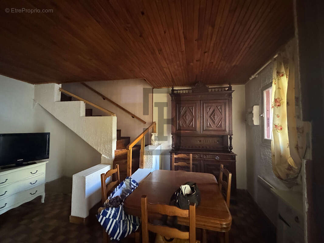 Maison à QUILLAN