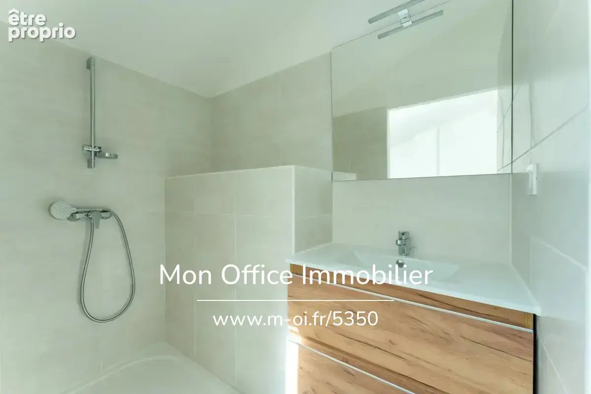 Référence : 6848-MAC. - Appartement Duplex en dernier étage - 3 chambres - Terrasse 50m2 - Vue Sainte Victoire - photo 6