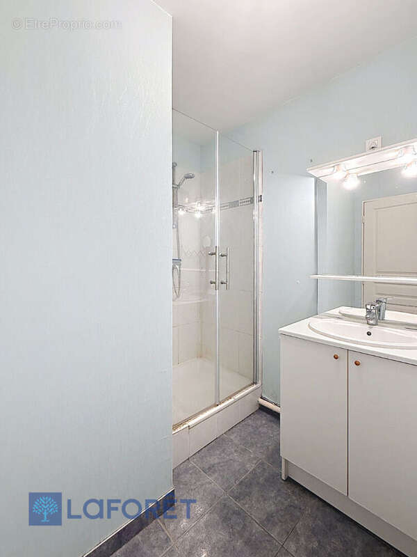 EVREUX - Appartement une chambre, place de parking et balcon - photo 5