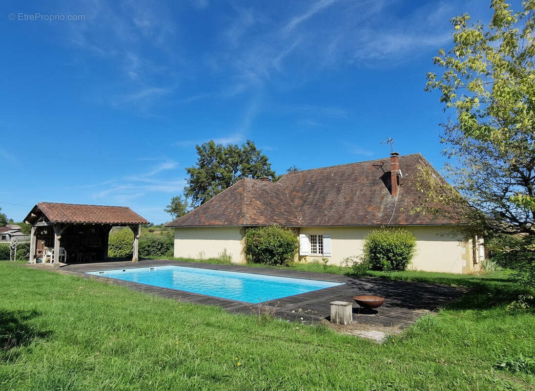 generated20260202T104528.133 - Maison à GAUGEAC