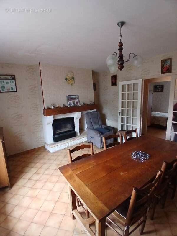Maison à ALLEMANS