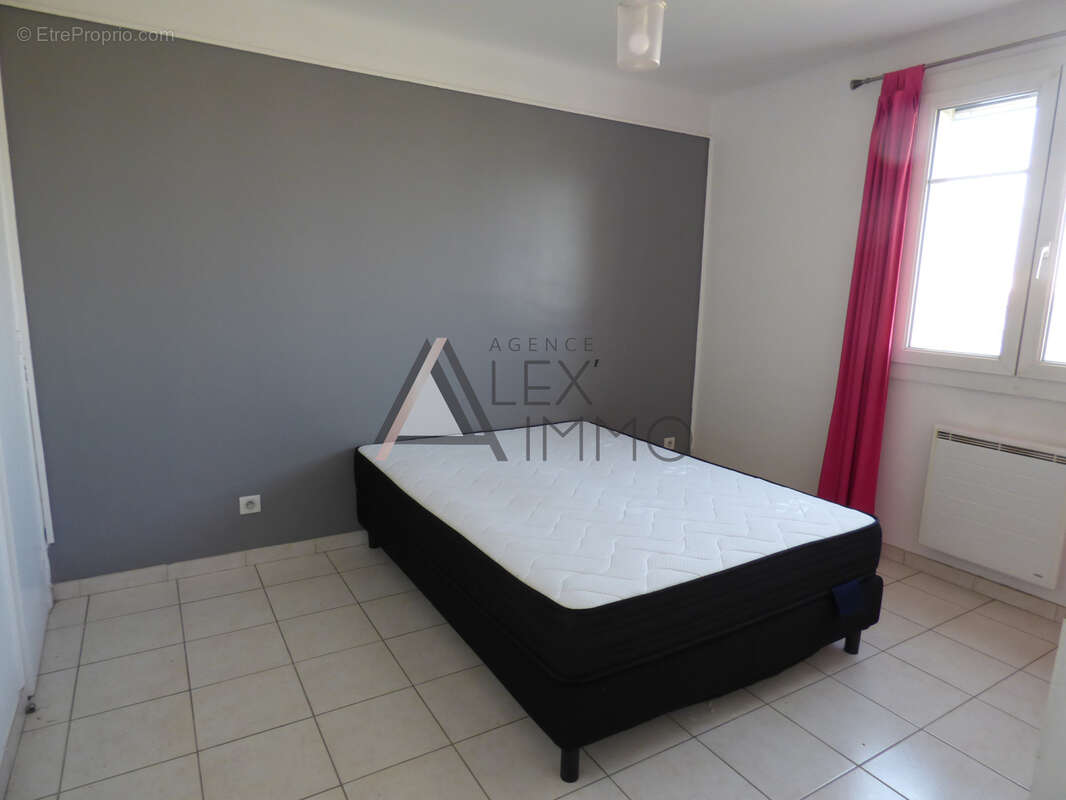 Appartement à MARSEILLE-11E