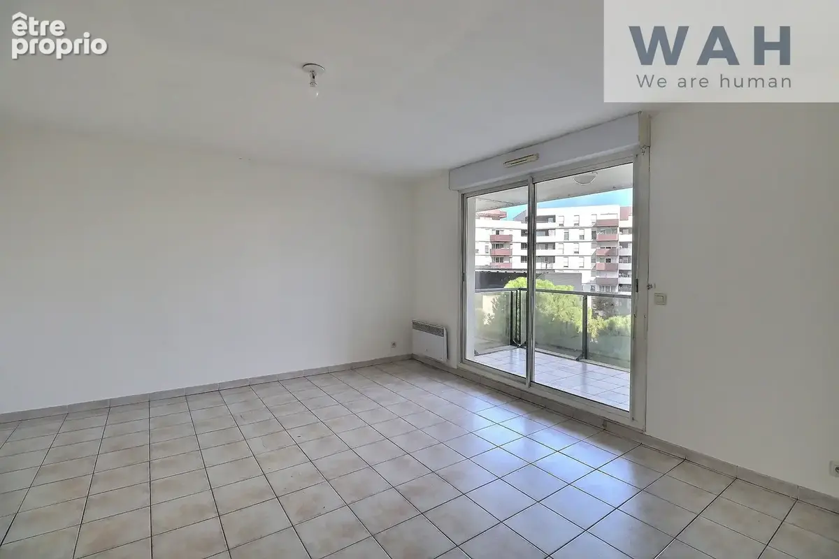 Vente appartement t2 50 m2   vue bassin jacques cœur   garage   loggia - photo 2