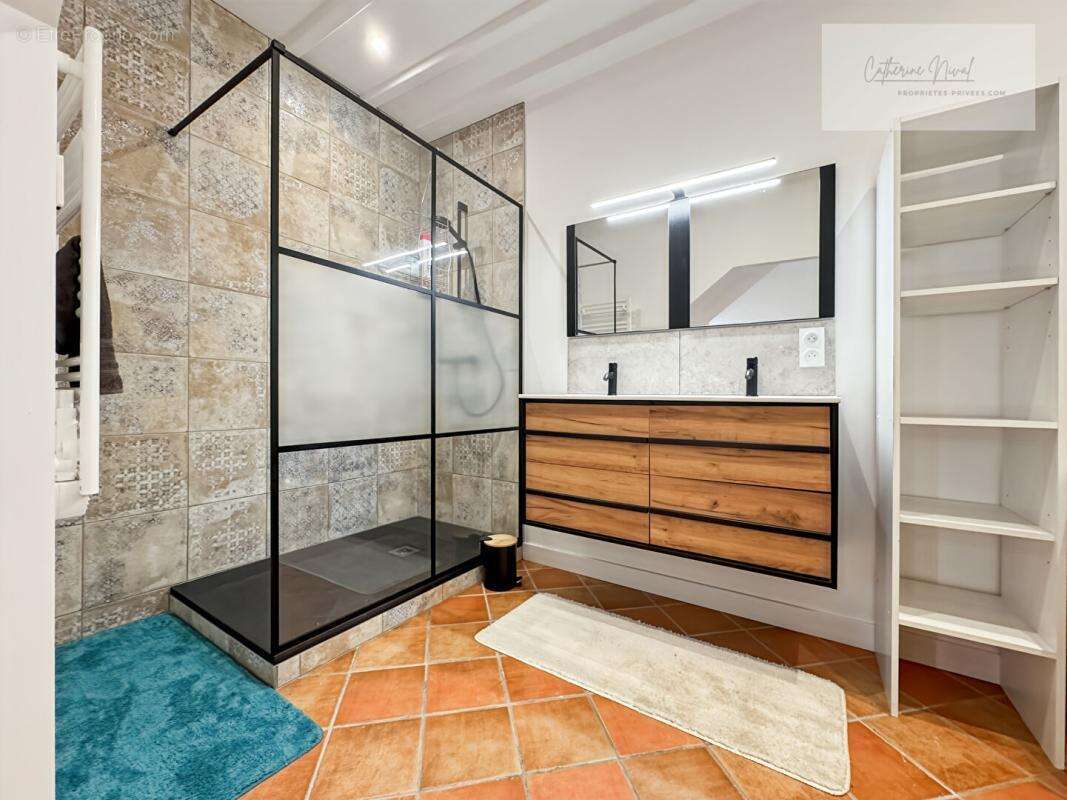 Maison ,   6 chambres , 260 m² .Terrain 2 700 m² .Guérande - photo 13