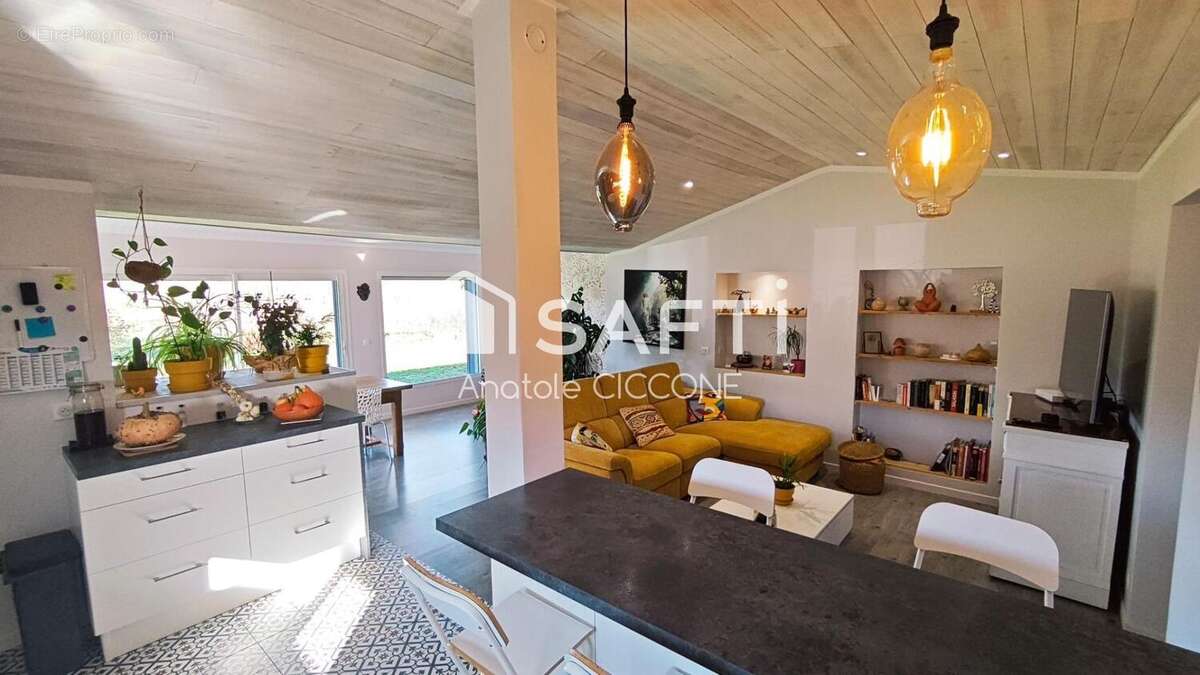 Photo 8 - Maison à BUDOS