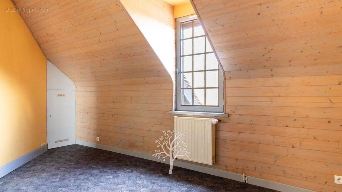 Maison à CUY-SAINT-FIACRE