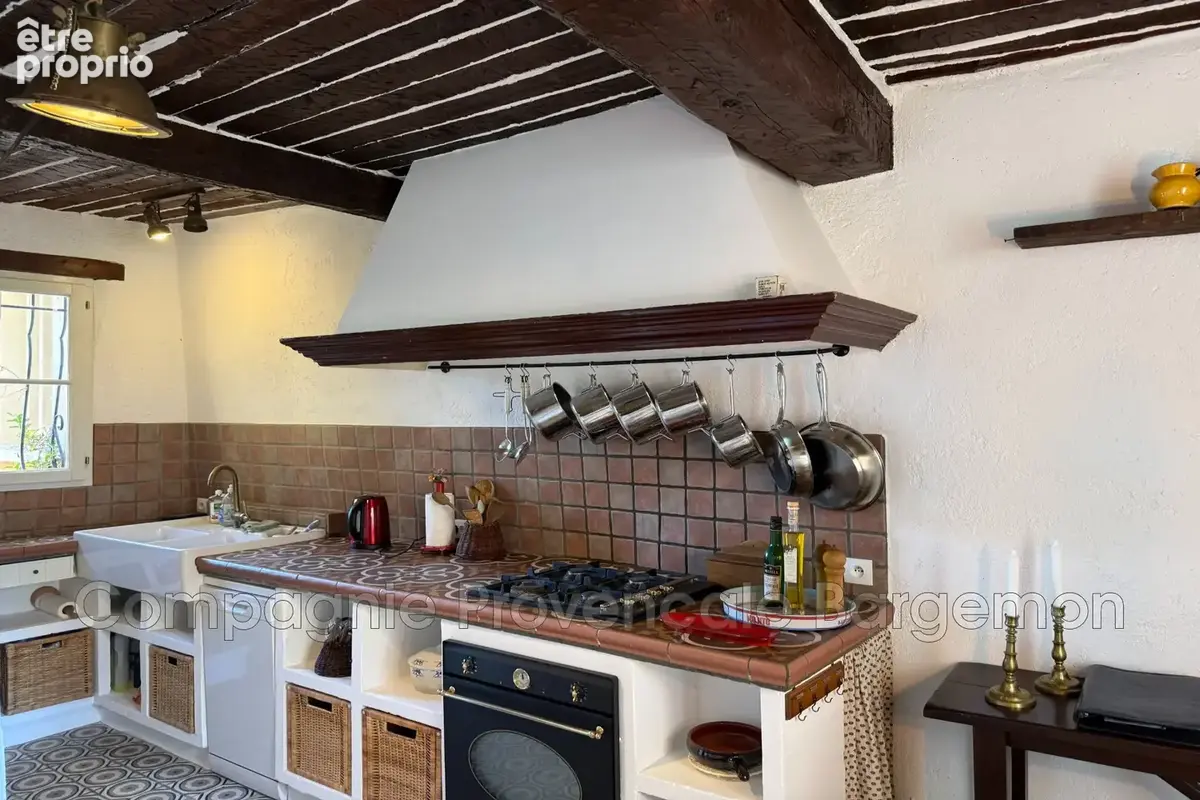 Maison 97 m² à Callas  - photo 6