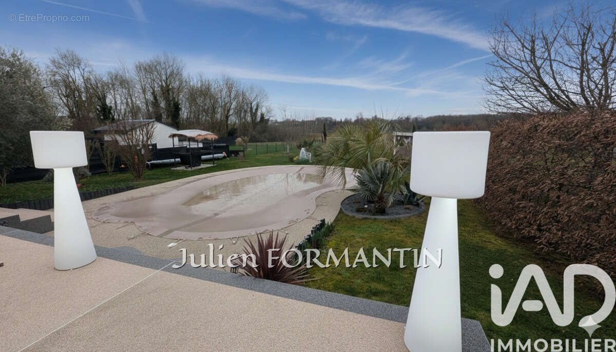 Photo 2 - Maison à COUPVRAY