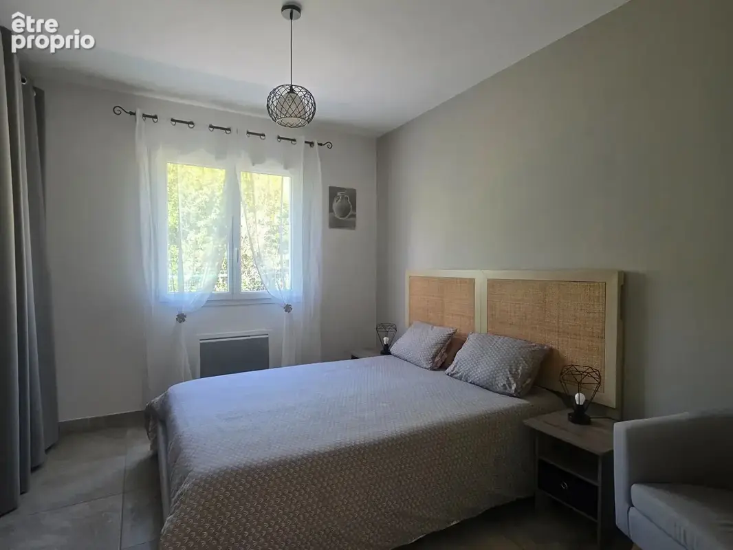 Villa de plain pied en parfait état - photo 11