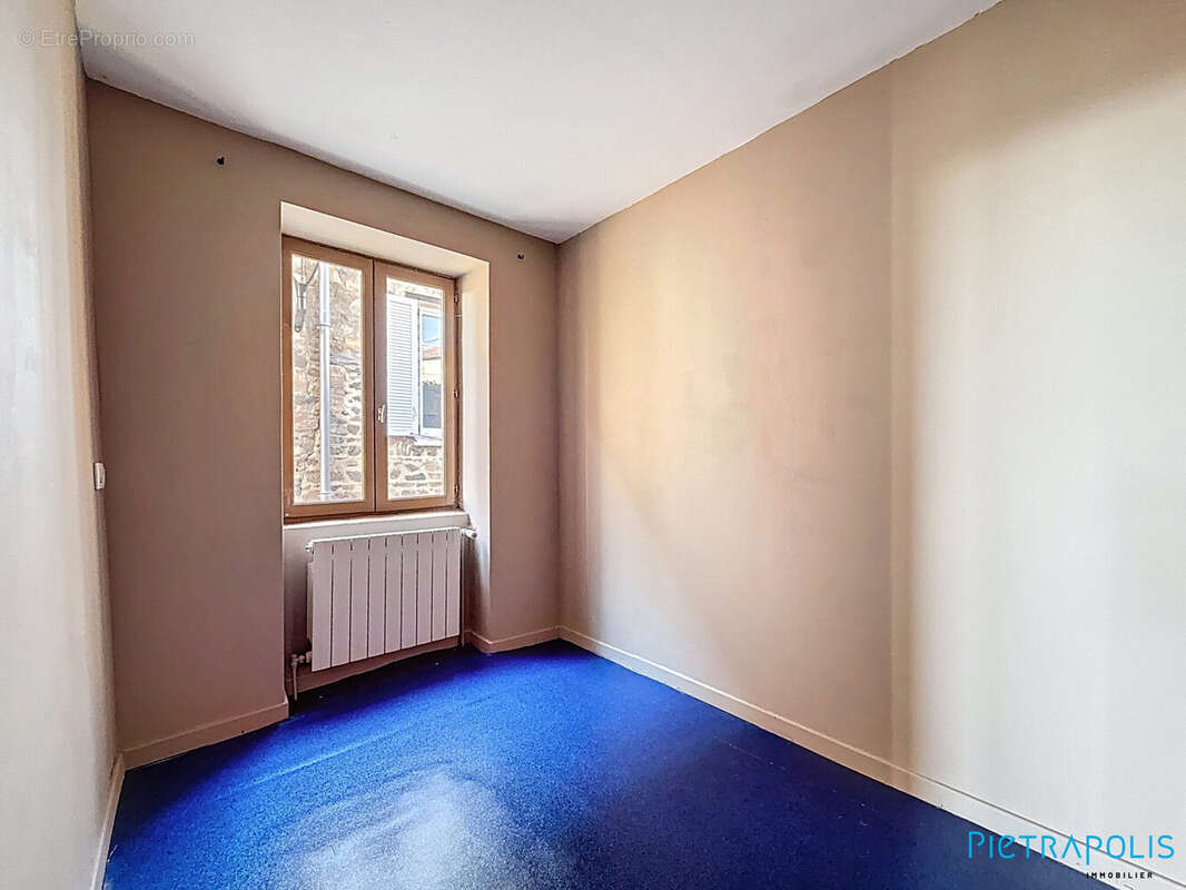 Maison à PONTCHARRA-SUR-TURDINE