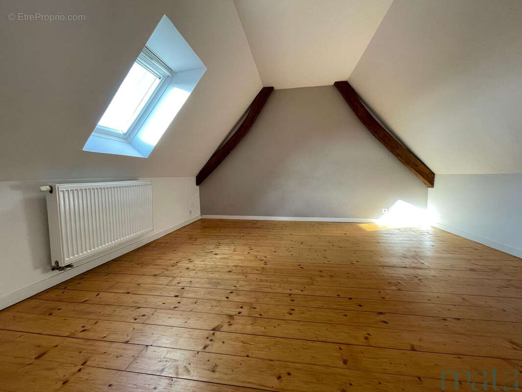 Appartement à BOUVINES
