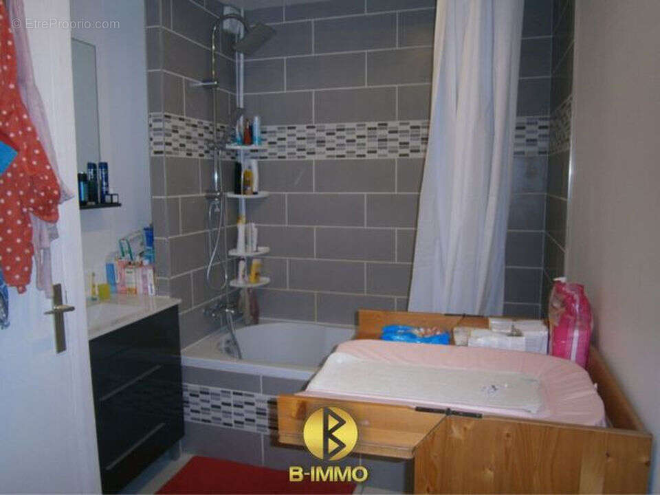 Appartement à ROUSSILLON