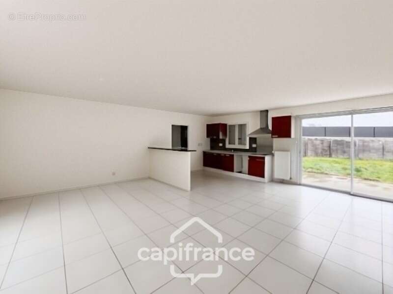 Maison à SAINT-DOULCHARD