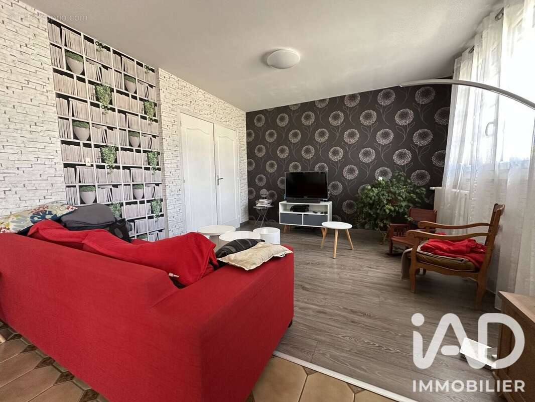 Maison 128 m² à Saint-Florent-Sur-Cher  - photo 4