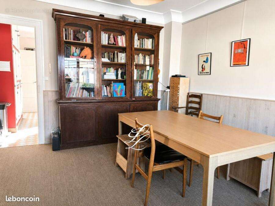 Maison 163 m² à Sable-Sur-Sarthe  - photo 28