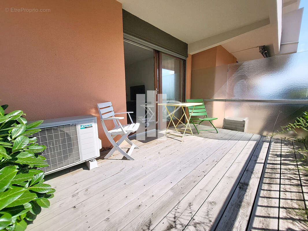 Appartement à SAINT-RAPHAEL