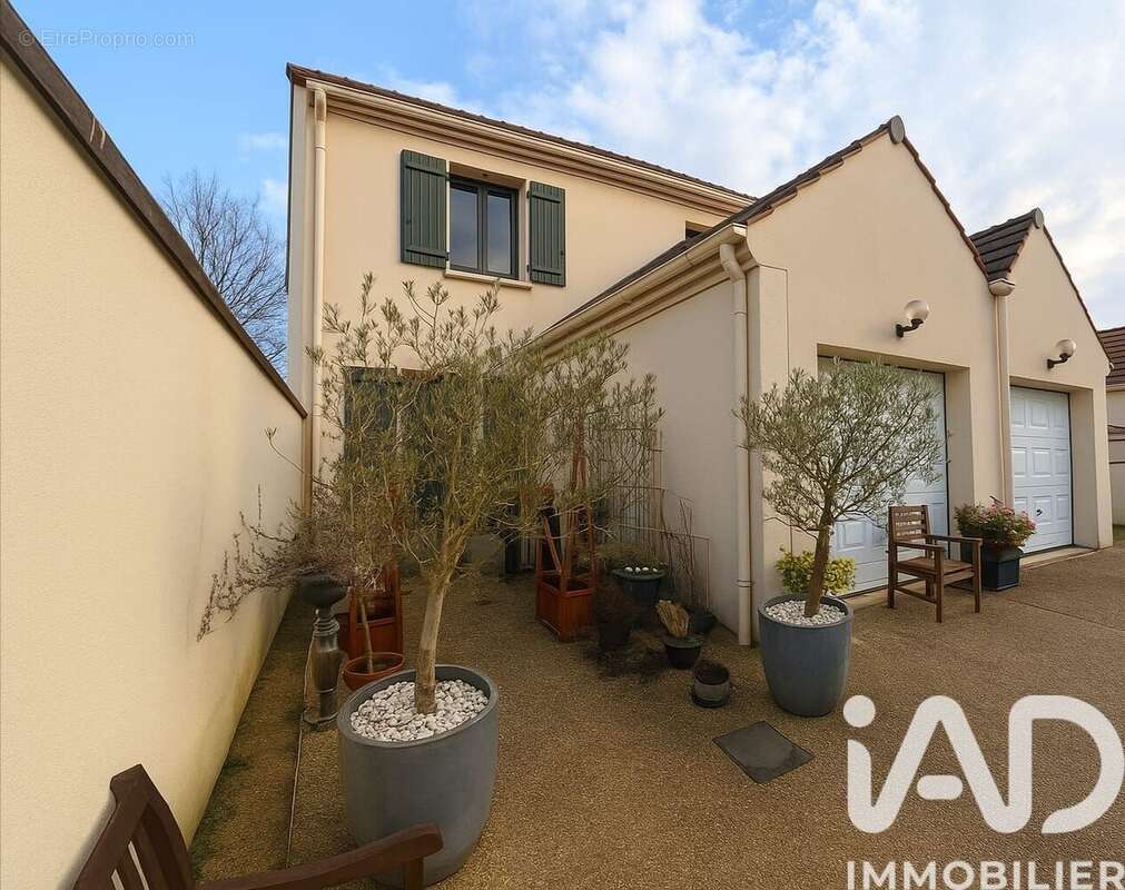 Photo 7 - Maison à MOUROUX