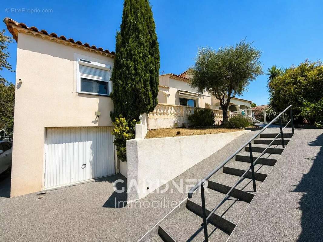 Maison à MARSEILLE-11E