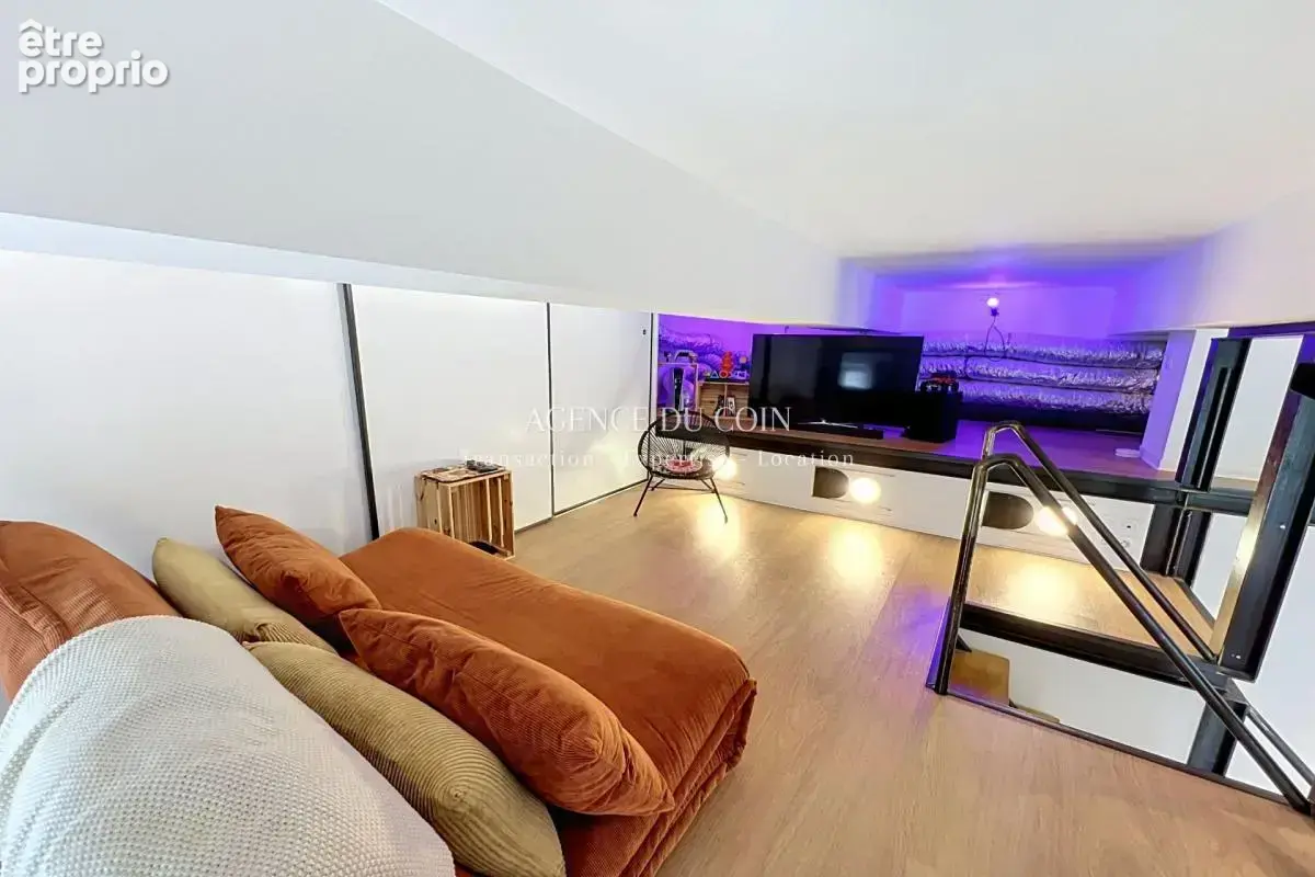 DRAGUIGNAN CENTRE-VILLE – Superbe appartement haussmannien e - photo 8