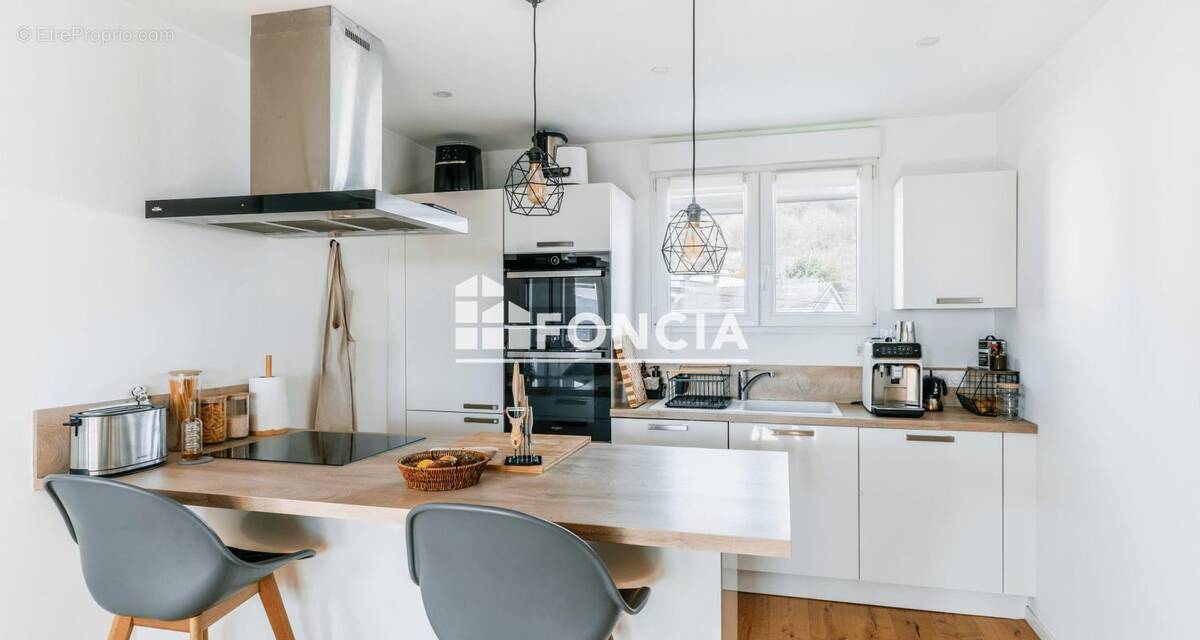 Appartement à FAMECK