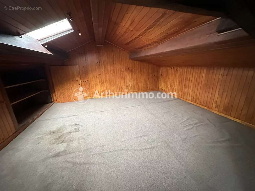 Maison à SAINT-ASTIER