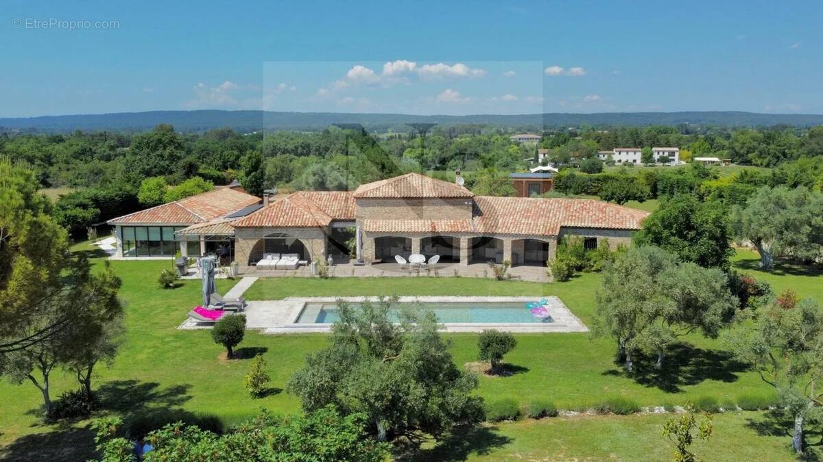 Maison à AIX-EN-PROVENCE