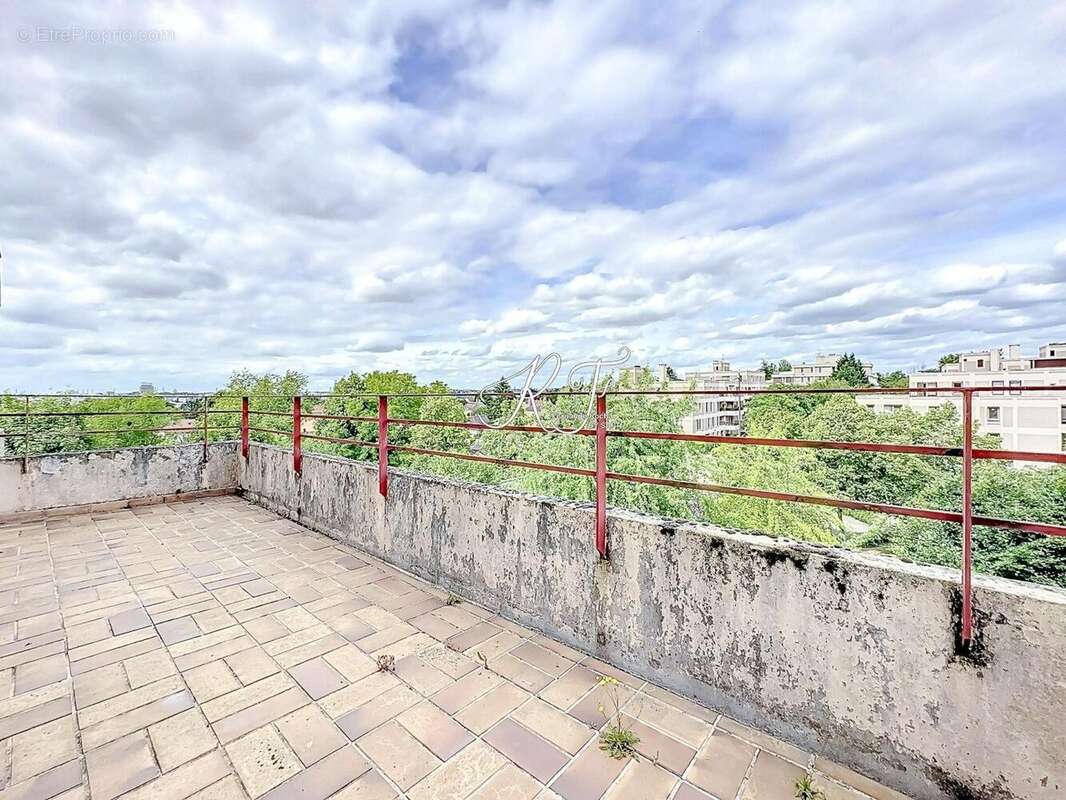 Photo 2 - Appartement à ERAGNY