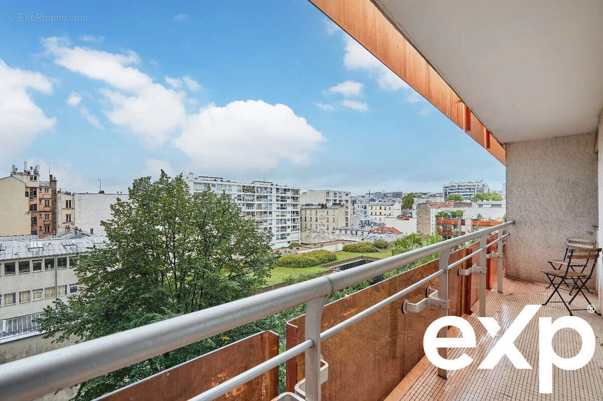 Appartement à PARIS-10E