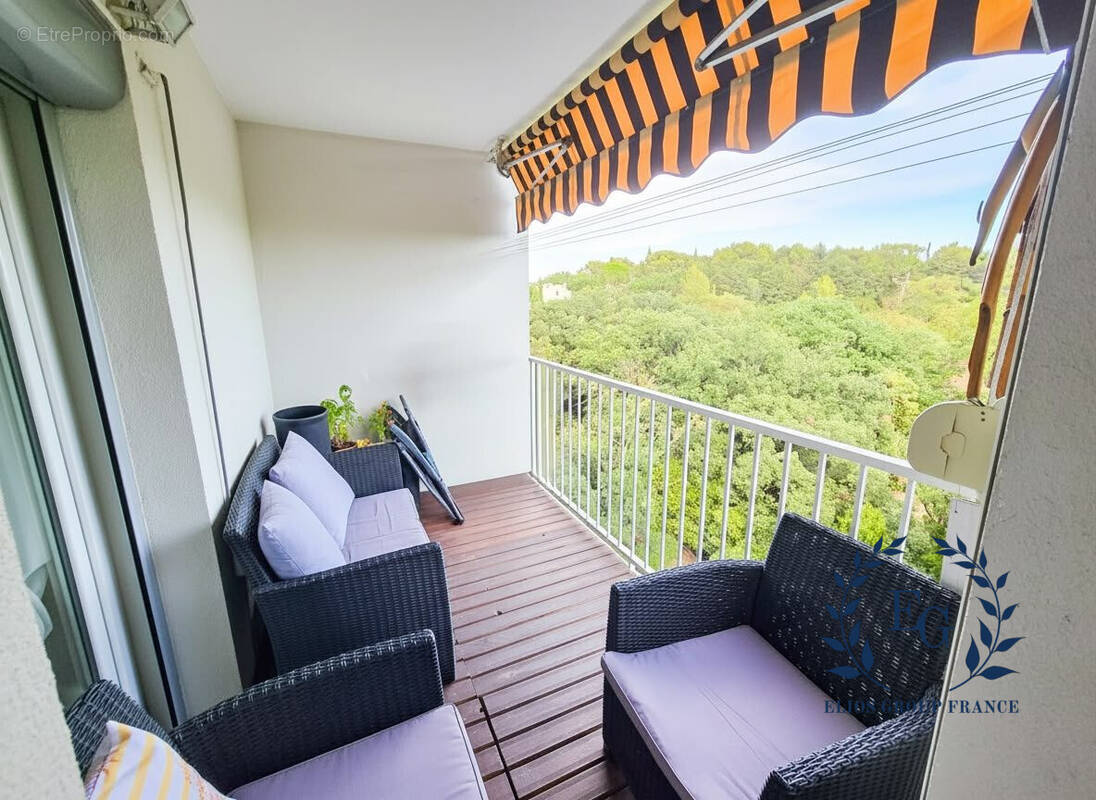 Appartement 76 m² à Toulon  - photo 2