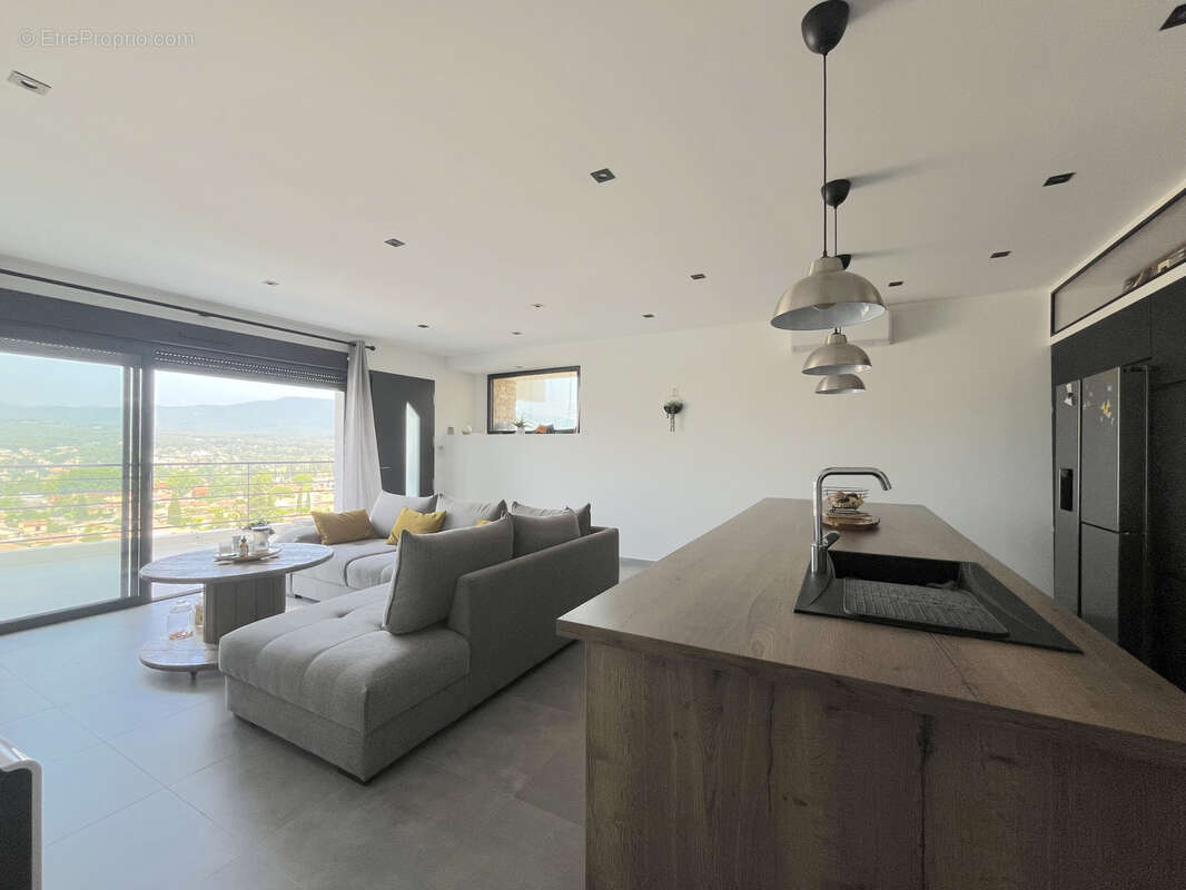 Appartement à LE BEAUSSET