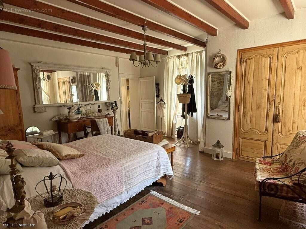 Maison à VILLEFAGNAN