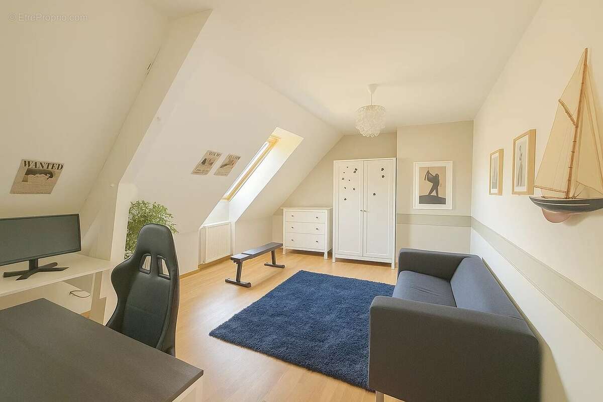 Maison 155 m² à Saint-Arnoult  - photo 5