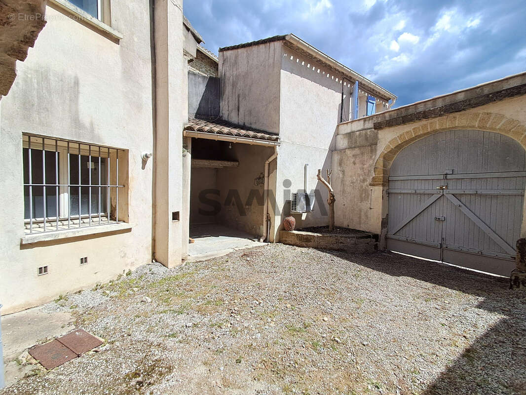 Maison à AIGUES-VIVES