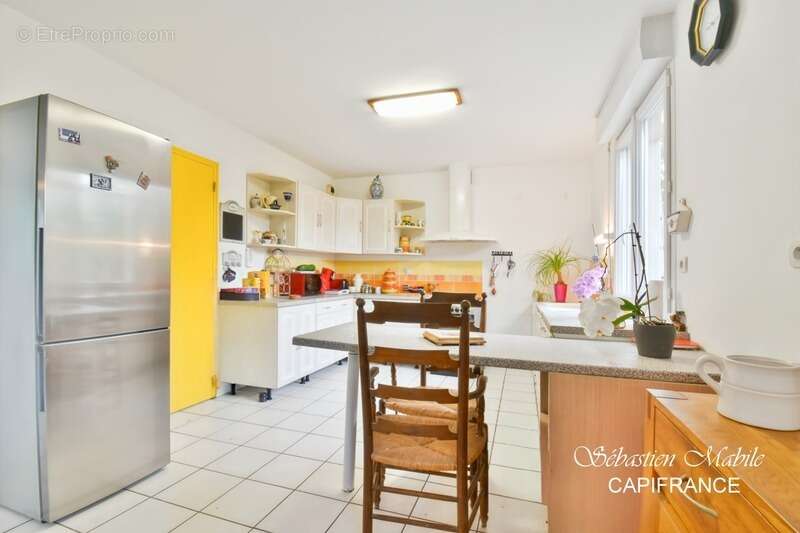 Maison à ROZ-SUR-COUESNON