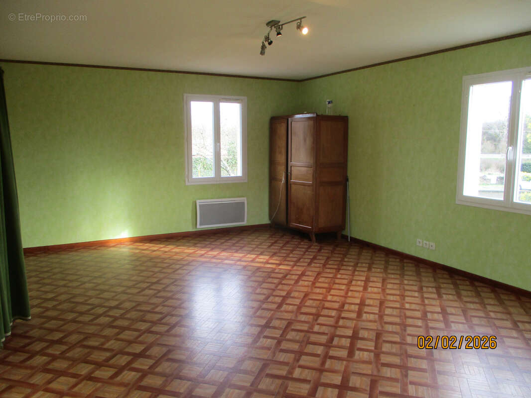 Maison à COUHE
