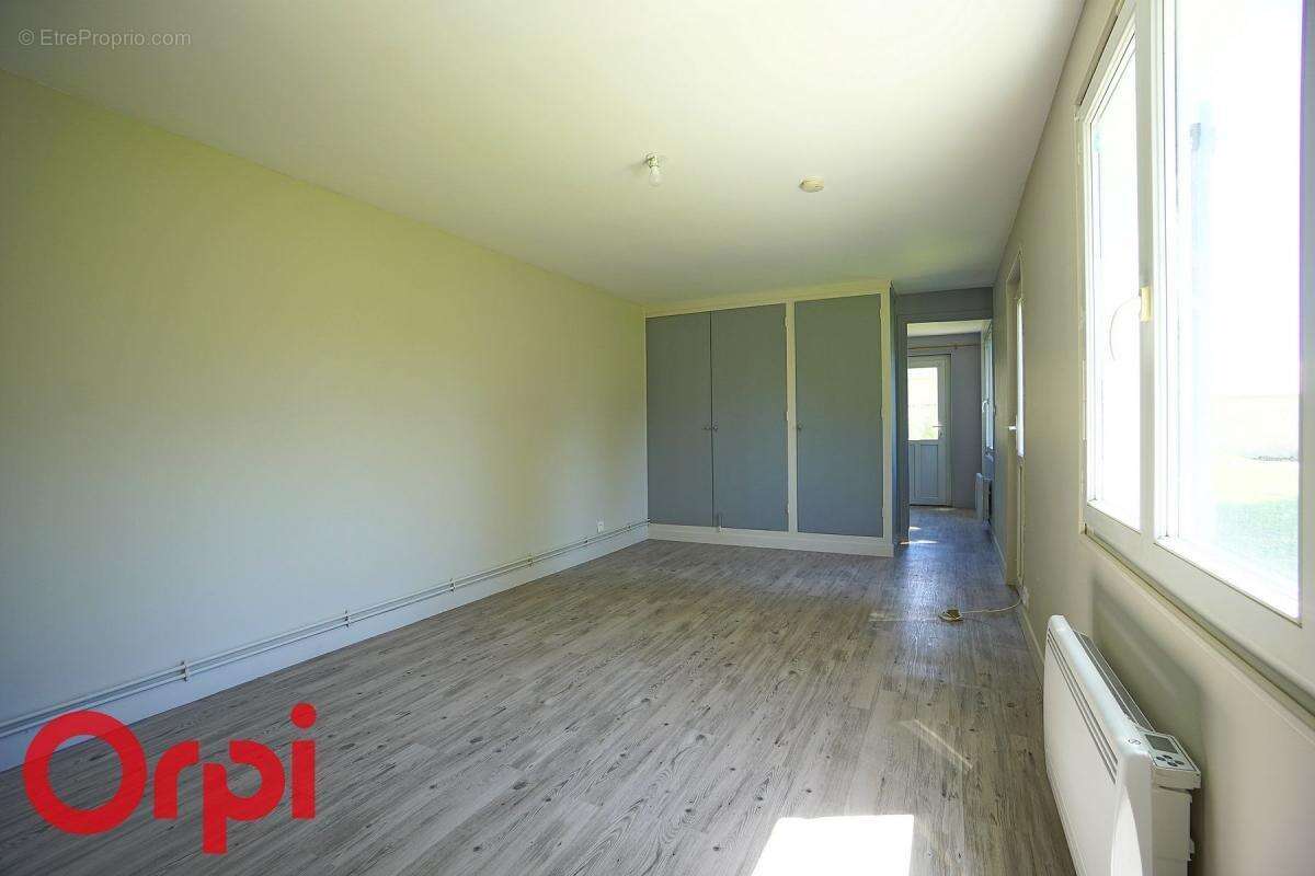 Maison à THIBERVILLE