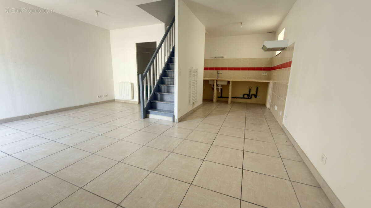 Maison située dans une impasse au calme - photo 2
