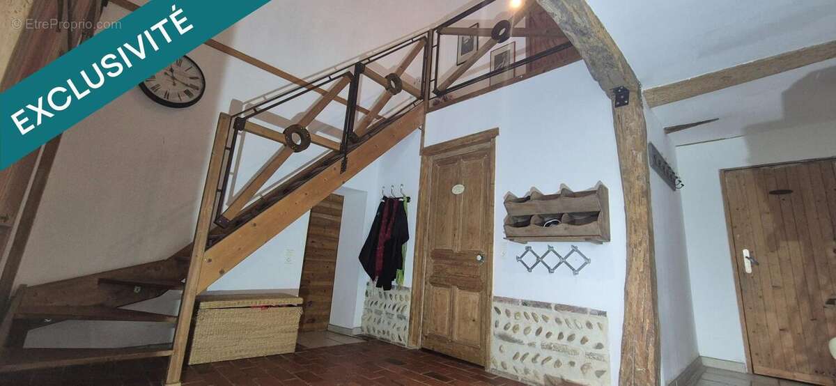 Maison 157 m² à Saint-Remy  - photo 7