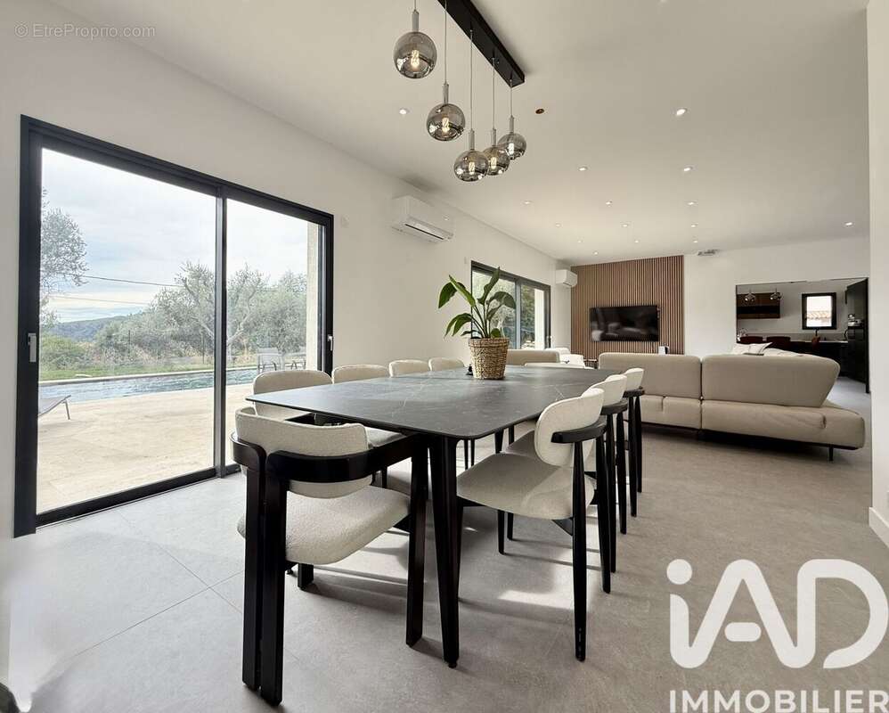 Photo 4 - Maison à SAINT-MARTIN-DU-VAR