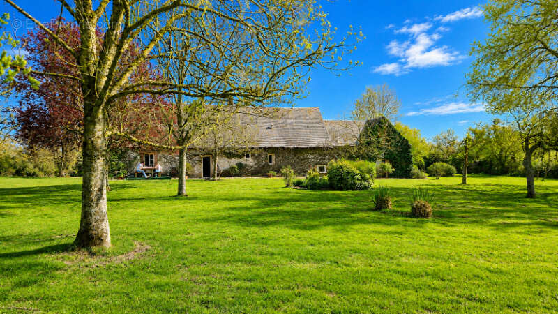 Maison à DIGNY