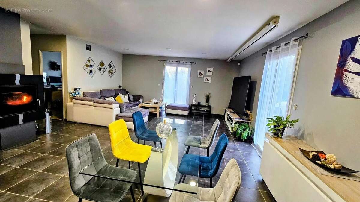 Maison à MARCILLOLES